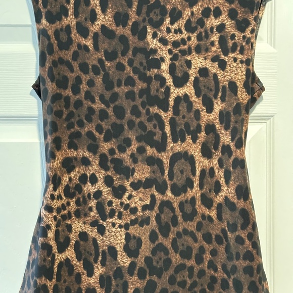 Leopard shirred sleeveless yop - Picture 3 of 4